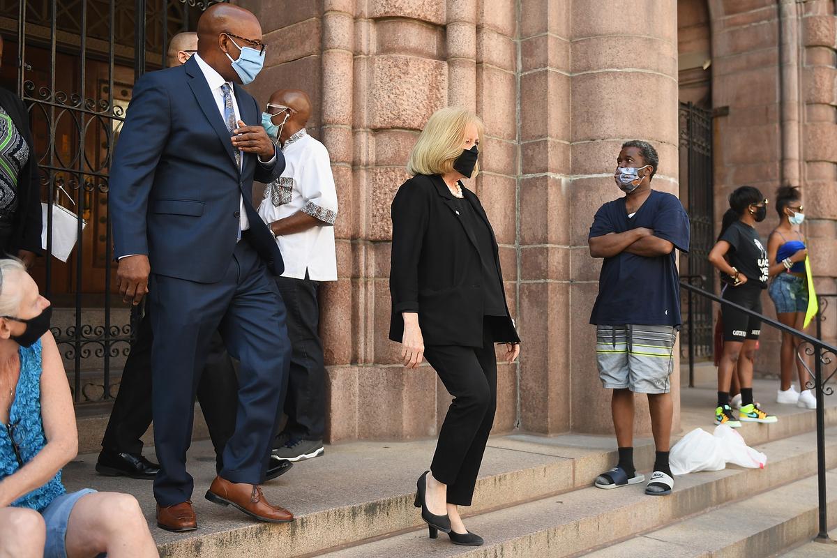 St. Louis City Mayor Lyda Krewson joins protesters as they demonstrate against police brutality and the death of George Floyd outside the St. Louis City Justice Center and City Hall in St Louis, Mo., on June 1, 2020. (Michael B. Thomas/Getty Images)