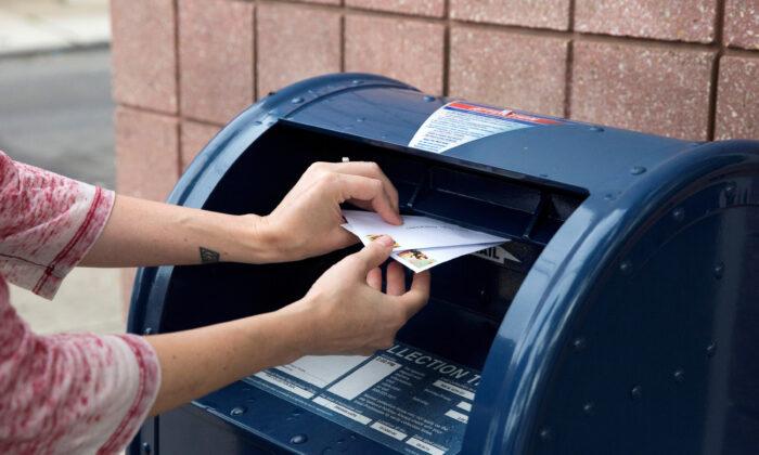 USPS Mail Carrier in NJ Charged With Dumping Mail, Including Ballots