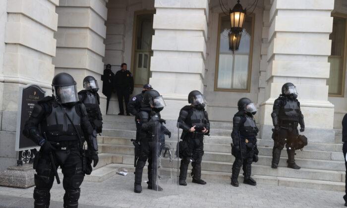 Capitol Police Rejected Multiple Offers of Federal Help: Report