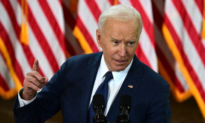 Biden Administration Officials Sued by Arizona AG Over Immigration Executive Orders