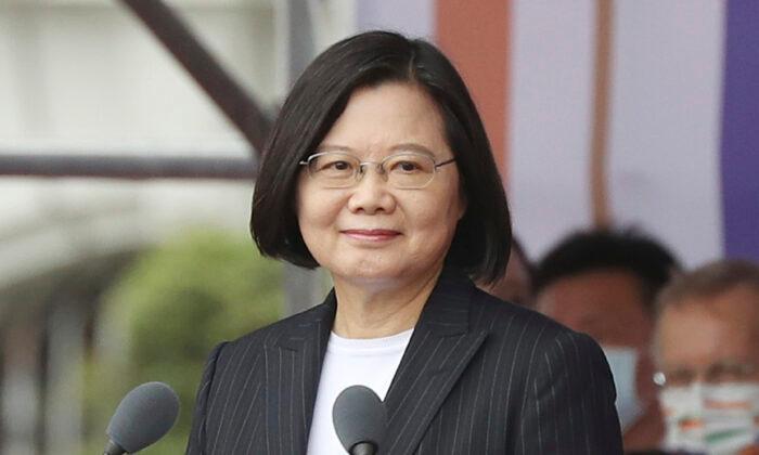 Taiwanese President ‘Ideal Fit’ for Prestigious John McCain Award, Parliament Unanimously Agrees