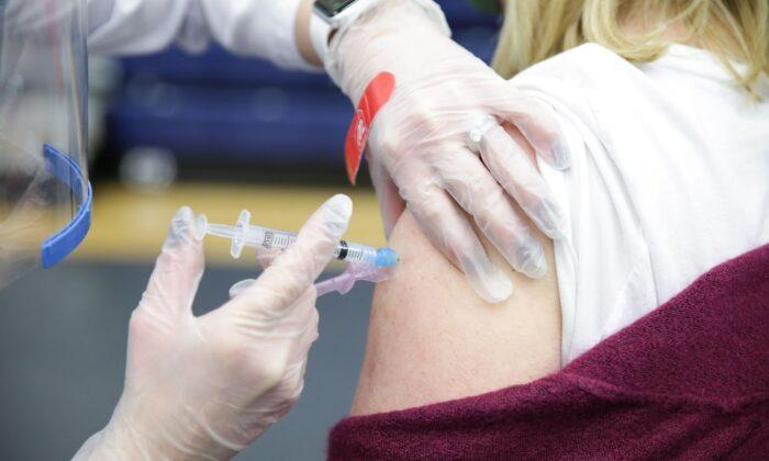 Ohio Legislature Passes Bill to Ban COVID-19 Vaccine Mandates at Schools, Universities