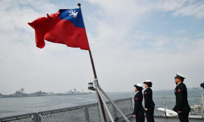 Japanese Defense Paper Warns Over Taiwan Security for First Time