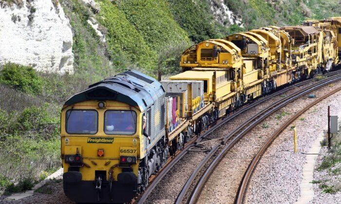 UK Electric Freight Trains Mothballed Due to Soaring Energy Prices