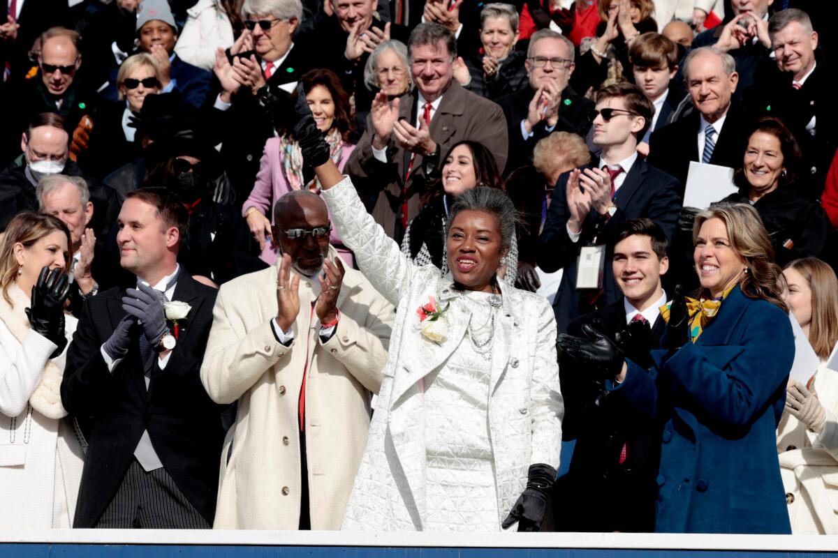 Virginia Lieutenant Governor Winsome Sears (C) waves during the Inauguration address for Virginia Governor Glenn Youngkin on the steps of the State Capitol in Richmond, Va., on Jan. 15, 2022. (Anna Moneymaker/Getty Images)