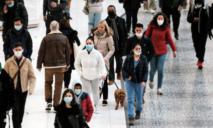 COVID-19 Mask Mandates Returning to Some Hospitals, Offices