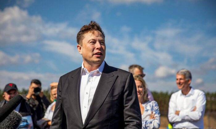 Elon Musk Says Starlink Activated in Ukraine After Internet Cut During Russian Invasion