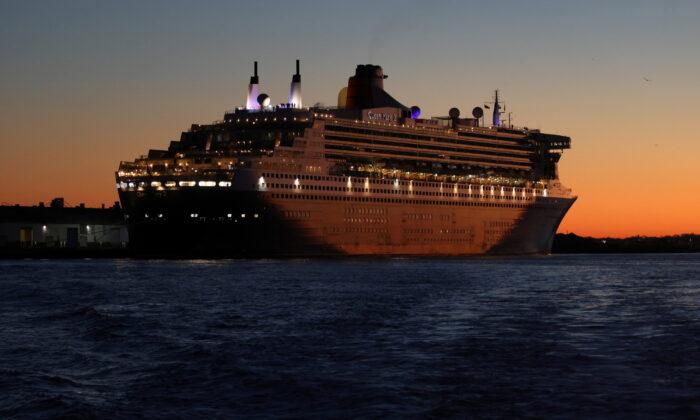 US CDC Eliminates Warnings Against Cruise Travel