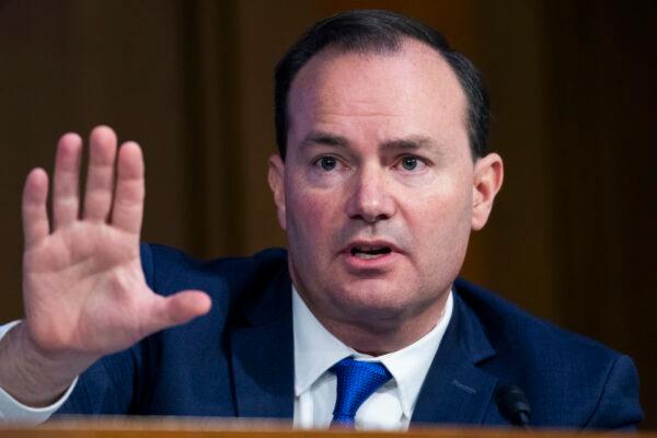 Sen. Mike Lee (R-Utah) questions Supreme Court justice nominee Amy Coney Barrett on the second day of her Senate Judiciary Committee confirmation hearing in Washington on Oct. 13, 2020. (Tom Williams/Getty Images).