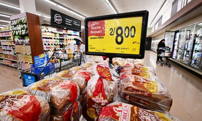 Supermarkets Limiting Discounts Amid Soaring Food Inflation