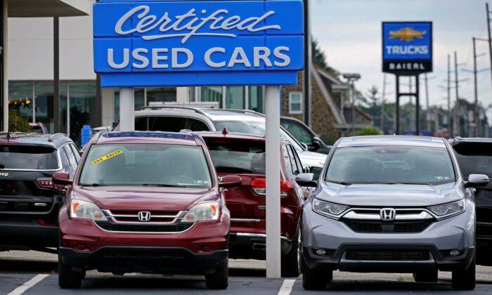 Used-Car Prices Tumble in Largest Drop Since the Pandemic