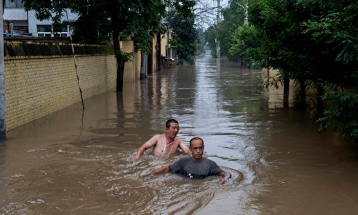 Public Anger Grows After Floodwaters Deliberately Diverted to Save China’s Capital