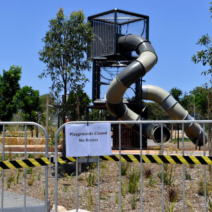 Legal Threat as Asbestos-Park Hit by Algae Outbreak