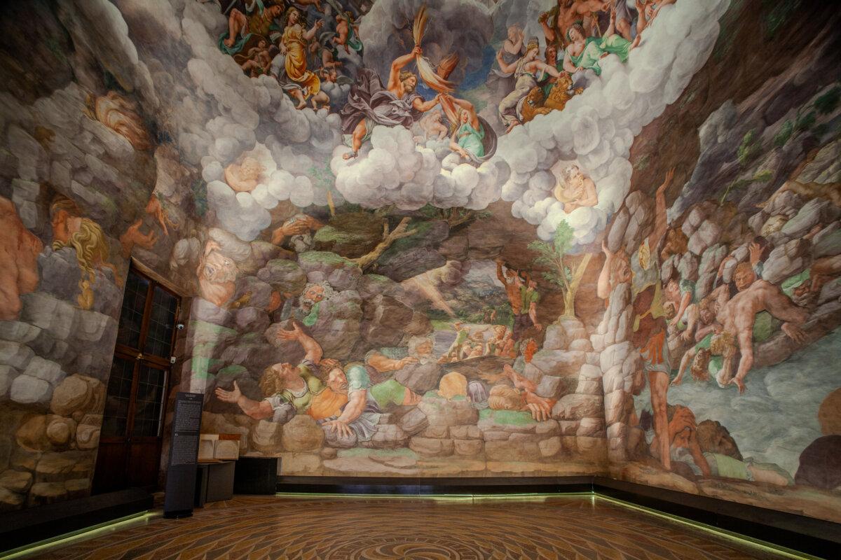 Romano creates an immersive scene by extending the fresco from floor to ceiling. Thunderbolts, fast-flowing streams of water, and the ultimate collapse of the mountains leave the giants in defeat. It's a lesson and reminder of their place in this world, which is under the heavens and the greater cosmos. (J.H. Smith)